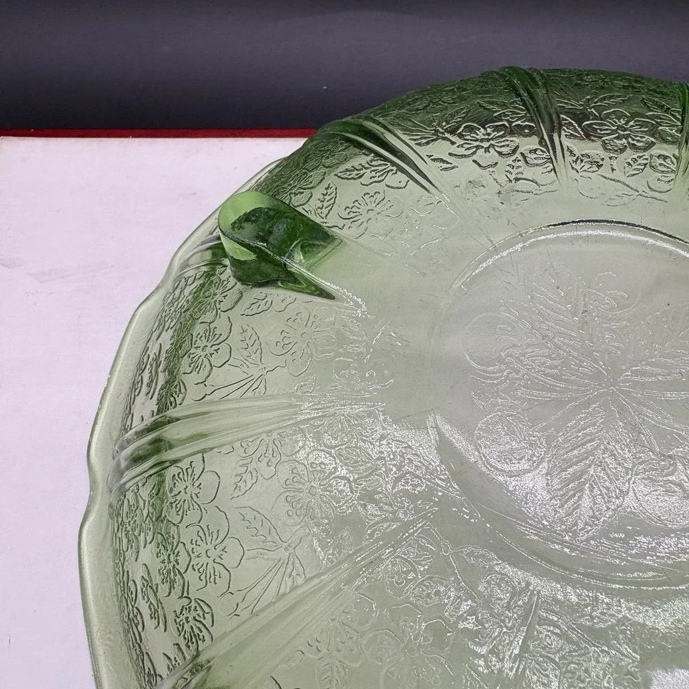 Vintage Uranium Vaseline Glass Bowl 10
